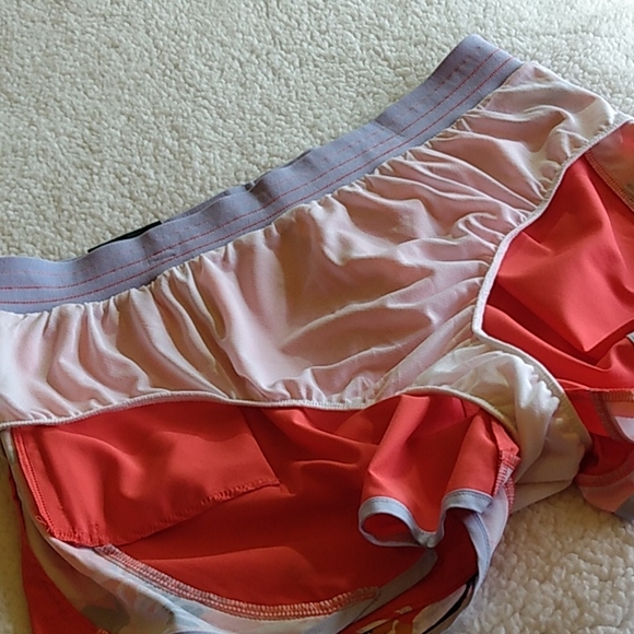 Tek Gear Workout Shorts – Orange – Floral Trim – XXL - Picture 10 of 11